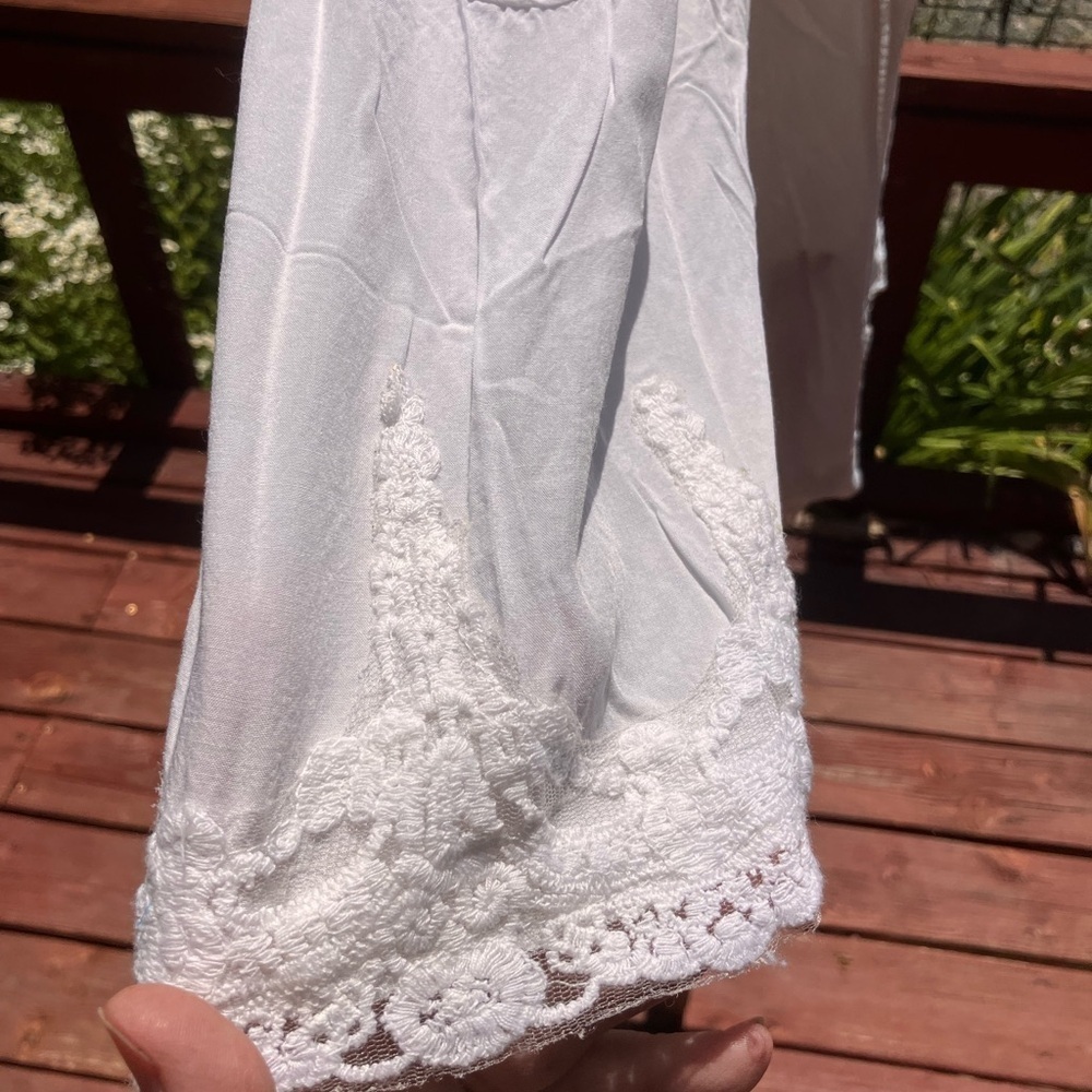 Solitaire rayon top w/ cotton crochet trim, BoHo flare sleeve & lace peek a boo - Picture 4 of 13